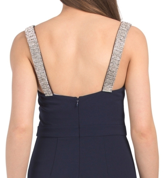 Laundry by Shelli Segal Silver Buckle Cocktail or Holiday Dress - Picture 5 of 17